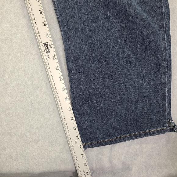 Carhart Men's Blue Denim Jeans Big Relaxed Fit Work Pants 44x32 Leg Hems Clipped - Picture 8 of 16